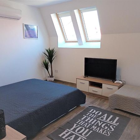 Szellorozsa Apartman Fonyód Exteriör bild
